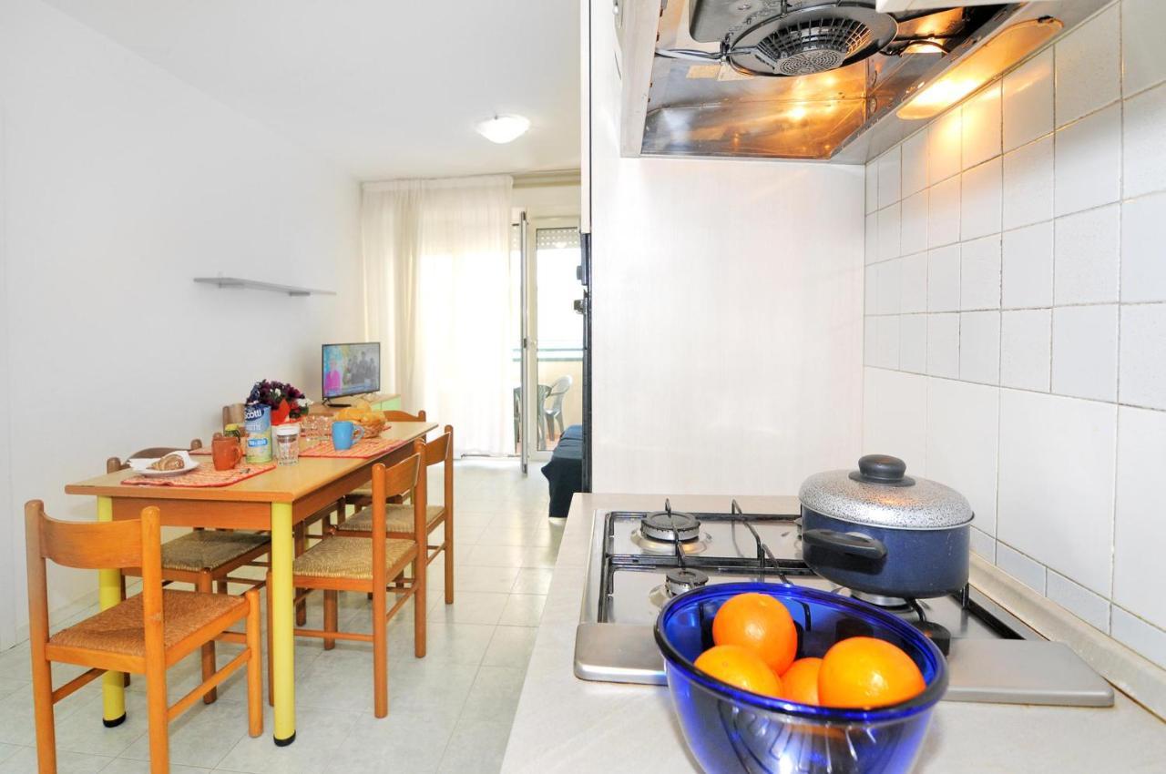 Cristoforo Colombo Apartment Каорле Екстериор снимка