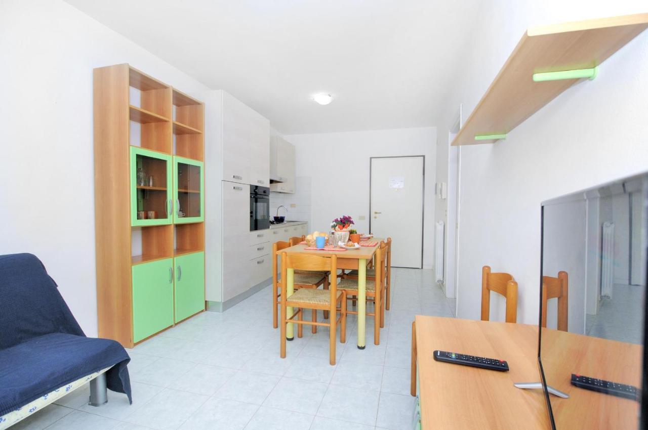 Cristoforo Colombo Apartment Каорле Екстериор снимка