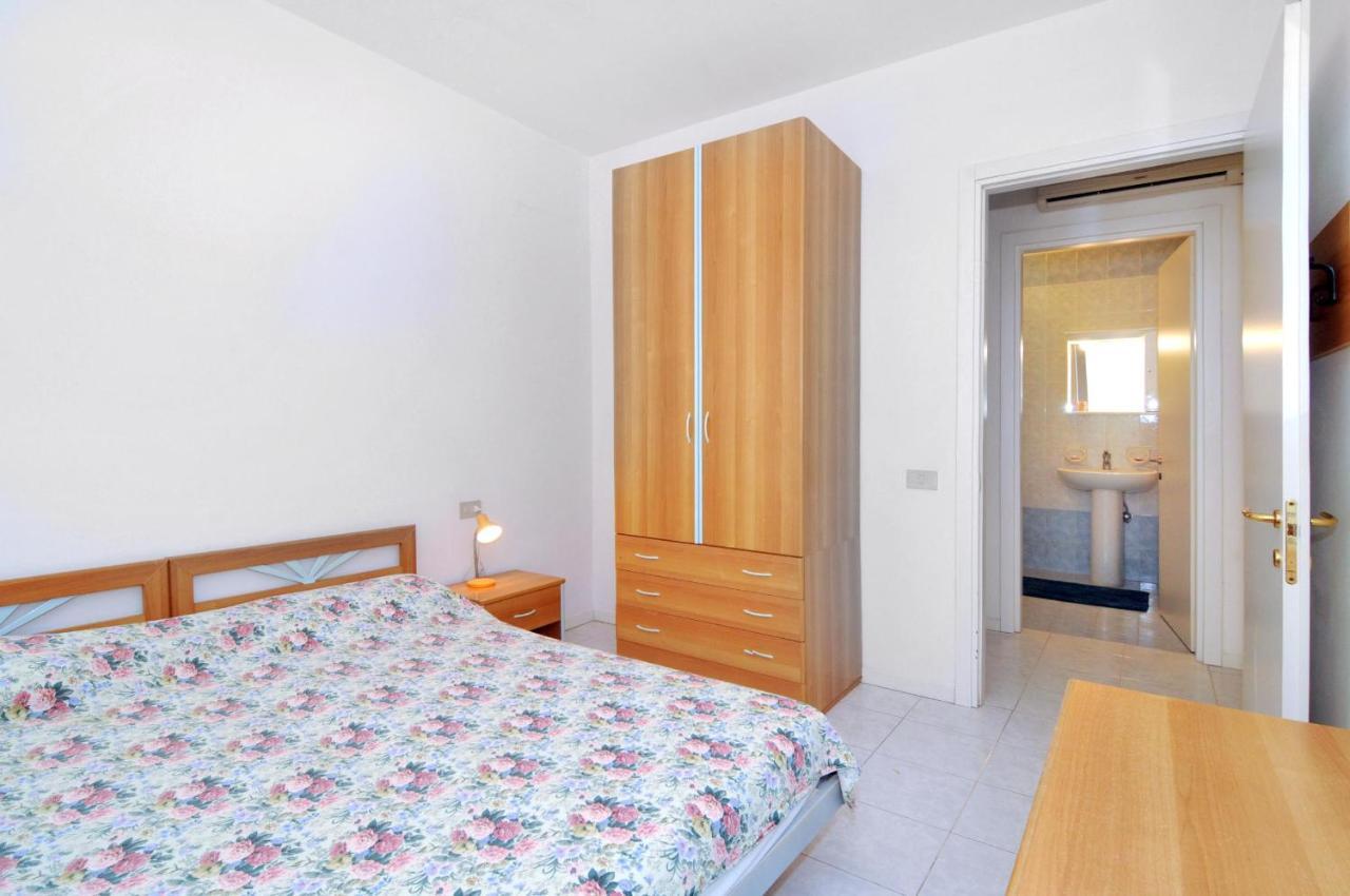 Cristoforo Colombo Apartment Каорле Екстериор снимка