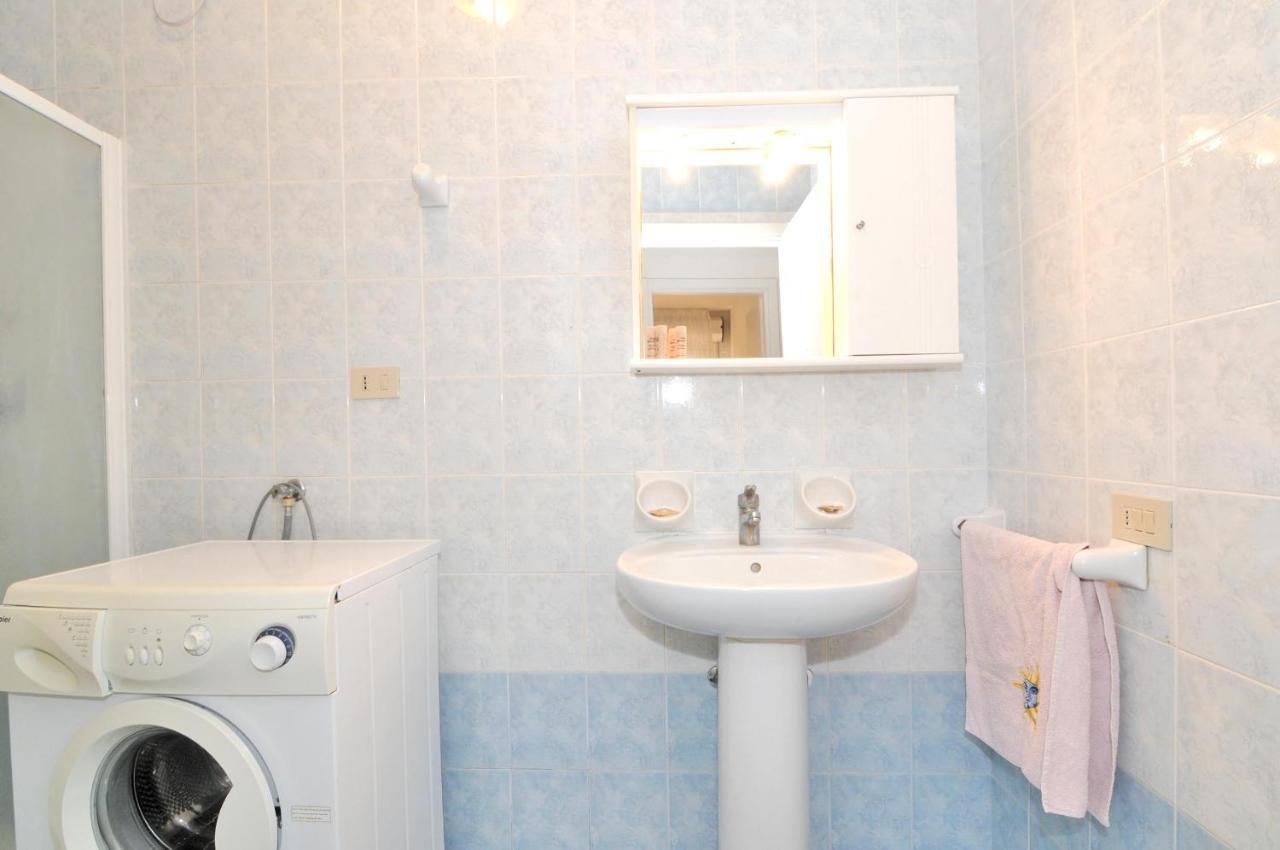 Cristoforo Colombo Apartment Каорле Екстериор снимка